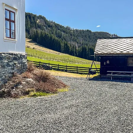 Lovely In Svatsum With House A Mountain View Feriehus *